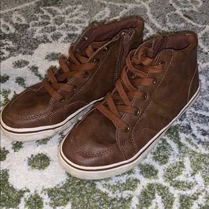 Boys size 2 brown dress sneakers- rarely worn